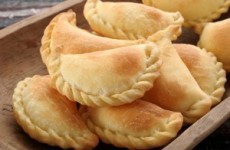 empanadas-argentinas-300x200